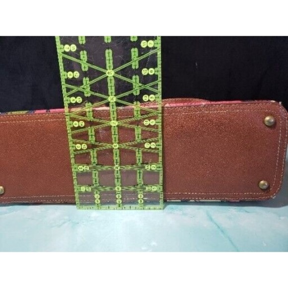 SAKROOTS Shoulder Bag BOHO FLOWER POWER Maroon Crimson Peace Floral EXCELLENT - Picture 6 of 15